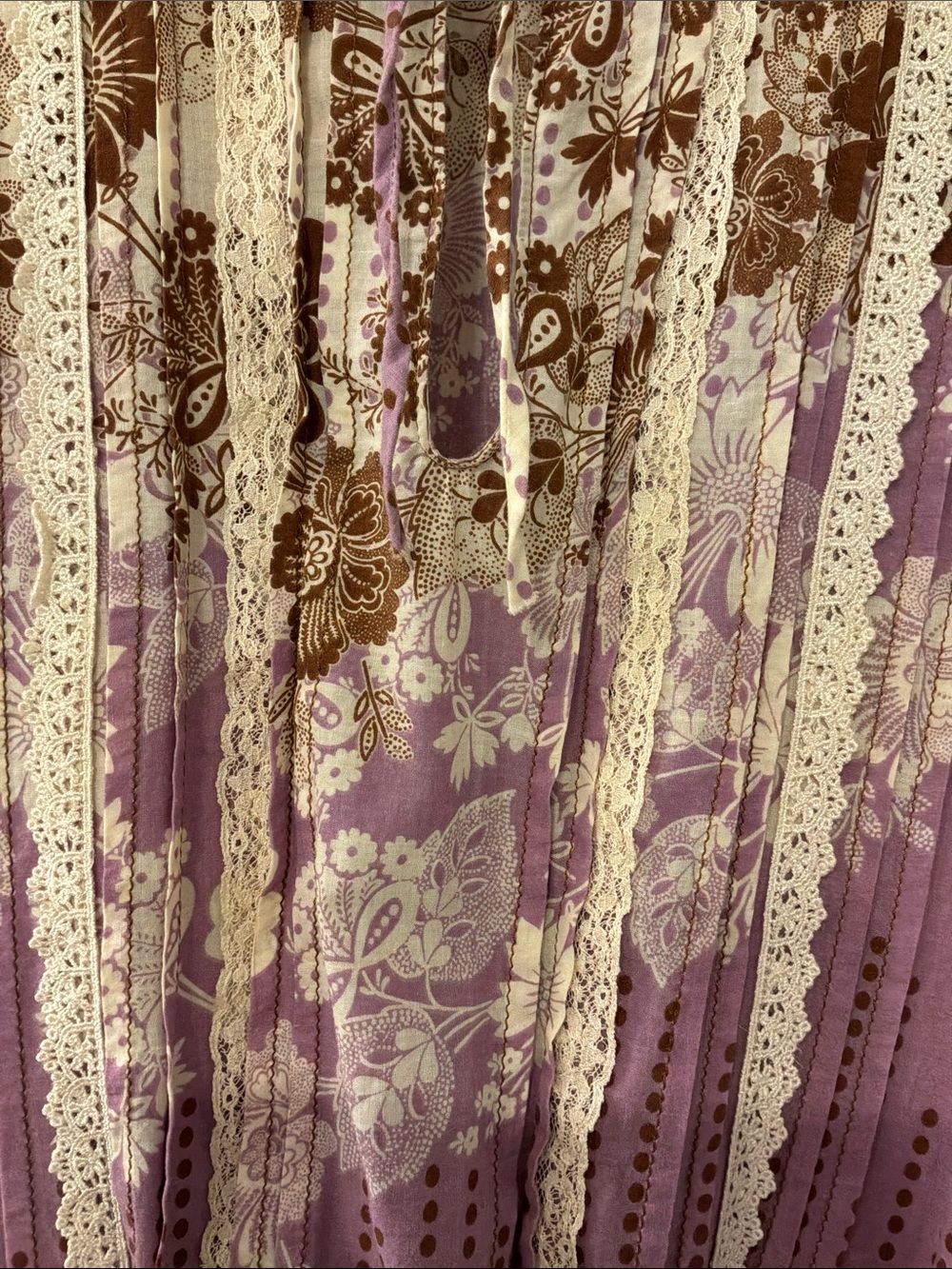 Sanctuary Cream, Brown & Purple Floral Lace-Trim Blouse